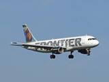 「米航空機にひかれ1人死亡　デンバーの空港滑走路」の画像1