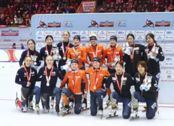 ショート女子リレーで日本3位　ワールドツアー、宮田4位