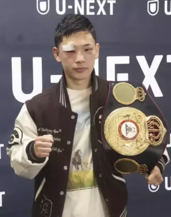 ボクシング王者松本、岩田が喜び　世界戦勝利から一夜明け