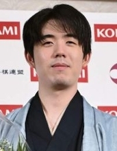 藤井聡太、6年連続で最優秀棋士　2025年度、6タイトルを堅持