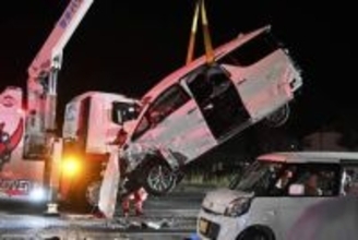 自賠責保険13年ぶり引き上げへ　医療・人件費増で、車保有者対象