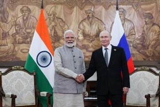 ウクライナでの戦闘終結を訴え　インド首相、プーチン氏と会談