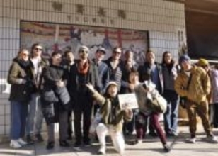 大相撲、訪日客から熱視線　観戦ツアー、朝稽古見学