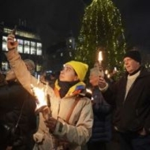マチャド氏の平和賞祝いパレード　オスロで「ベネズエラに自由を」