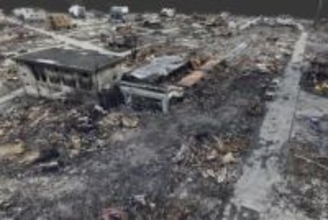 路上のがれき、津波火災を拡大　東日本大震災の岩手・山田町で