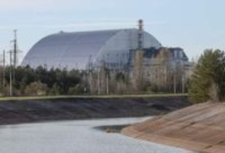 ロシアに核施設攻撃停止を要求　EU、原発事故40年で声明