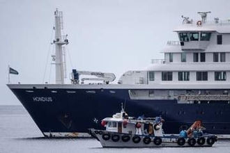 ハンタウイルス感染者12人に　クルーズ船巡り新たに1人確認