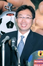 ＜あのころ＞日本代表の岡田監督が退任　28年前の7月31日