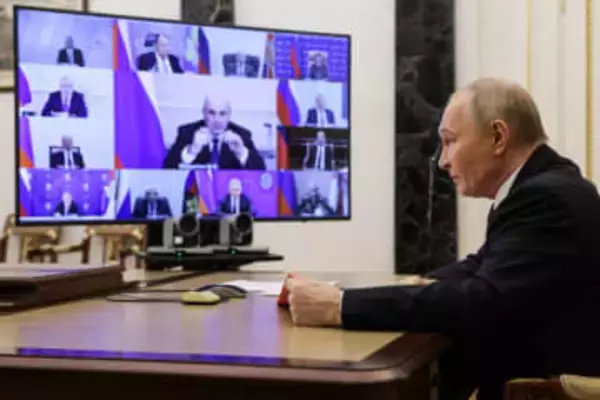 ロシア大統領、米和平案を評価　ウクライナに警告