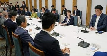 政府提出法案、全て成立を　首相、終盤国会で協力要請