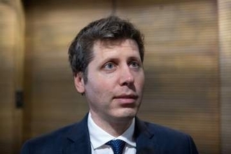 オープンAI、開発減速を検討　暴走懸念でCEO、米報道