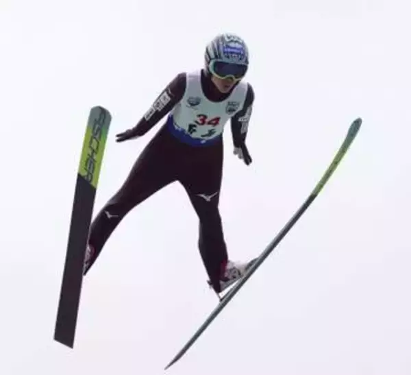 ジャンプ、伊藤有希が4連覇　全日本NH、山本涼太は初V