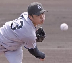 中0―3巨（22日）　則本、田中将が2回完璧に抑える