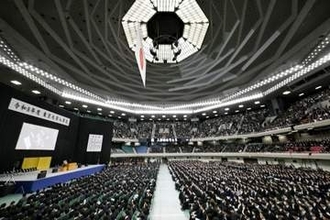 東大入学式「知もたらす原点に」　3123人が新たなスタート