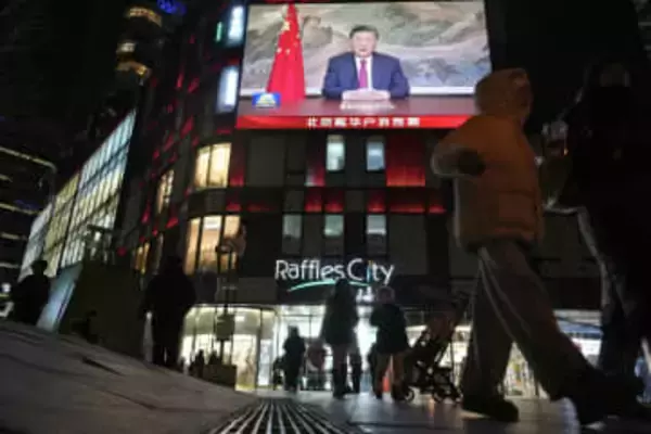 習近平氏、台湾統一へ決意表明　新年迎える祝辞で