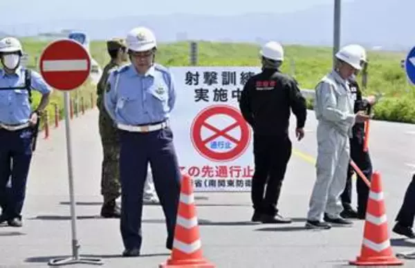 米軍、静岡で国道規制訓練　ロケット砲の射撃はせず