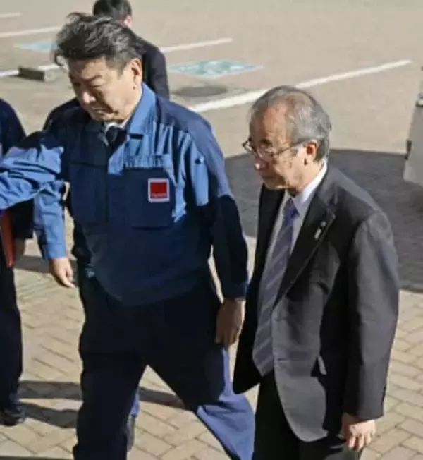 新潟知事、福島第1を視察　柏崎刈羽原発再稼働巡り