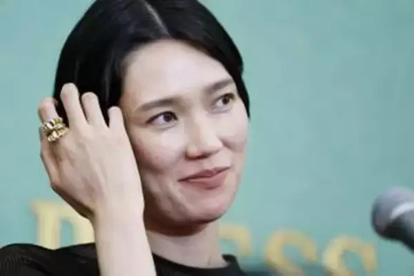 「この映画をたくさんの人に」　カンヌで女優賞の岡本多緒さん