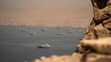 米、イラン港湾封鎖「解除」　ホルムズ海峡の石油通過「高水準」