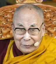 ダライ・ラマ、91歳に　「130歳まで生きる」