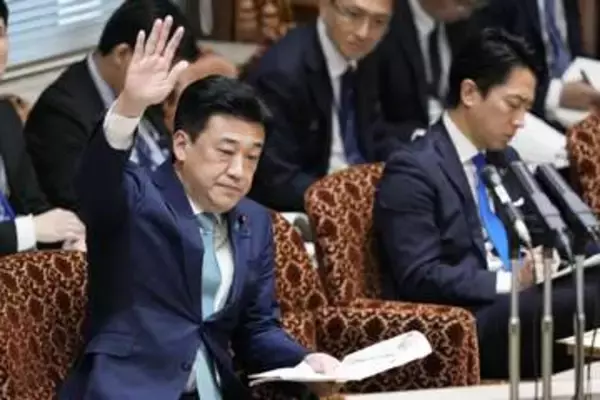 外国ロビー活動登録義務付け検討　官房長官「不当干渉を防止」