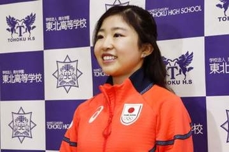 千葉百音選手、母校凱旋　「実力つけ、新しい技も」