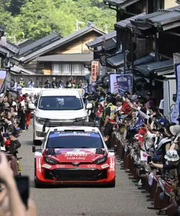 勝田貴元は総合4位に浮上　ラリー・ジャパン第2日
