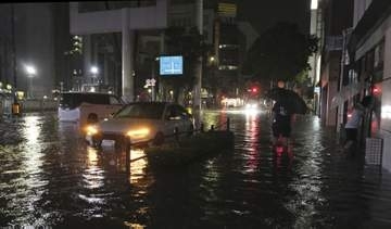 千葉県内で大雨、2人が死亡　避難指示一時40万人超