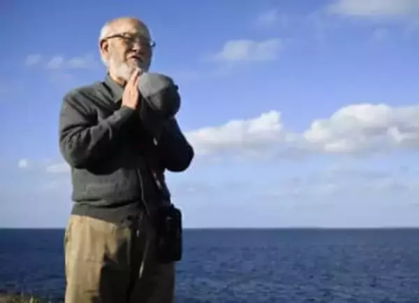 宮古島沖の撃沈艦艇、見つからず　旧日本海軍、遺族が慰霊