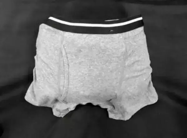 尿漏れパンツ、根拠ないのに…　消費者庁、2社へ措置命令