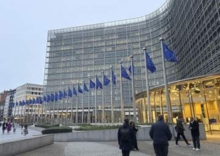 中国ネット通販に370億円制裁　EU、違法商品対策に不備