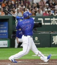 巨1―5中（18日）　中日、サノーと細川が一発