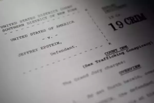 米司法省、エプスタイン文書開示　新事実の有無が焦点