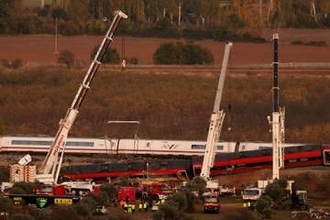 高速列車事故、運行記録を押収　スペイン当局、捜査が本格化