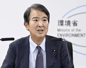 水俣病「環境行政の原点」　石原環境相、対応に意欲