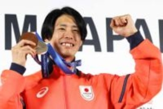 堀島行真「過程に満足の大会」　デュアルで銀、モーグルで銅