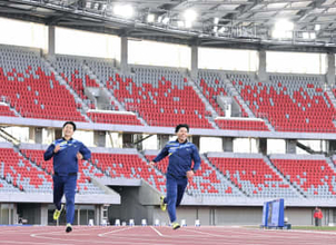 陸上選手、アジア大会会場を試走　飯塚翔太ら「走りやすく楽しみ」