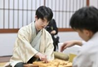 藤井聡太六冠が勝ち、最終局へ　将棋の棋王戦第4局