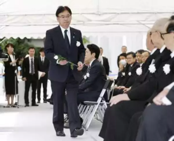 ハンセン病患者ら追悼　らい予防法廃止30年