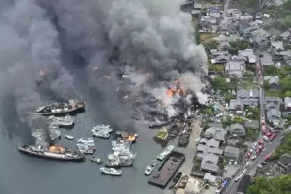 呉市の船舶解体現場の火災鎮圧　延焼の恐れなし、避難指示も解除