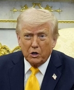 米大統領、石油奪取に言及　イランと「早期合意も」