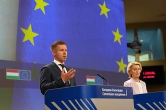 ハンガリーに補助金支給へ　EU、マジャル首相を歓迎