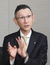 業務改革へ3年で300億円投資　AI活用、三井住友信託銀行社長