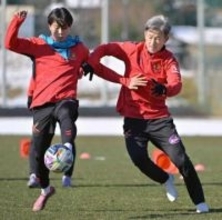 58歳カズ、J3福島で初練習　新天地で「全力尽くす」