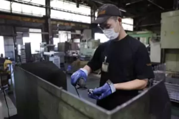 【独自】20代外国人比率9.5％　10年で倍、社会保障の支え手に