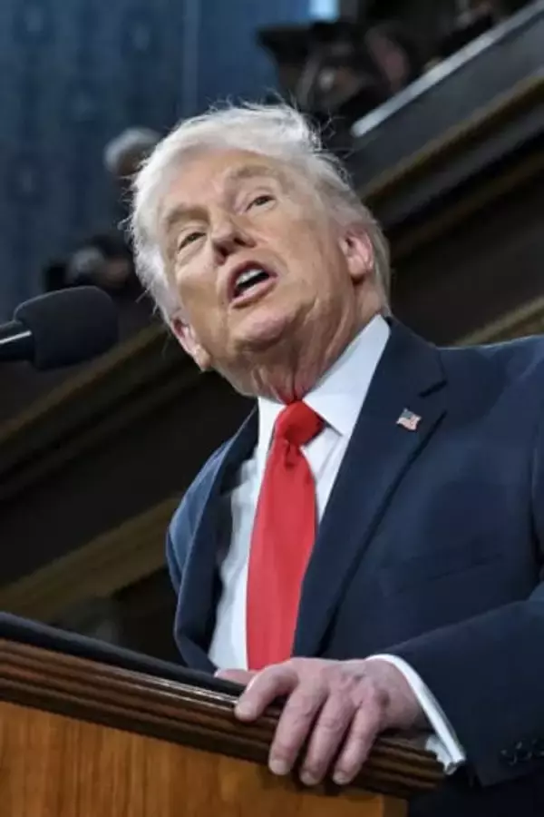 長広舌1時間47分、過去最長　トランプ大統領、一般教書演説で