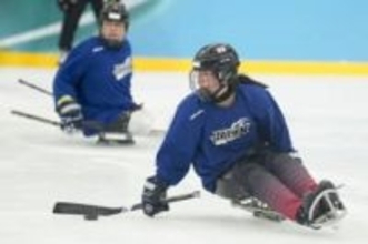 福西朱莉がパラへ調整、強い思い　アイスホッケー日本で唯一の女子