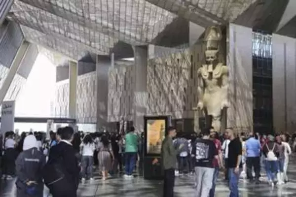 大エジプト博物館が盛況　開館半年、中東情勢横目に