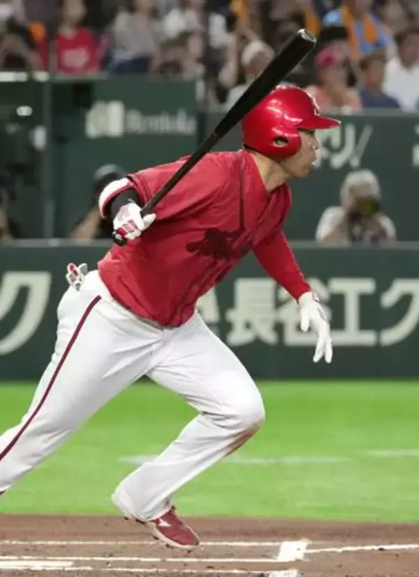 巨2―3広（23日）　秋山、2打点の活躍
