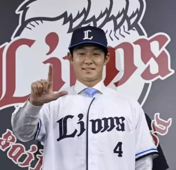 石井「野球人として上を」　日ハムから西武へFA移籍